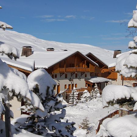 Апарт готель Le Hameau De La Sapiniere Сен-Мартен-де-Бельвіль Екстер'єр фото